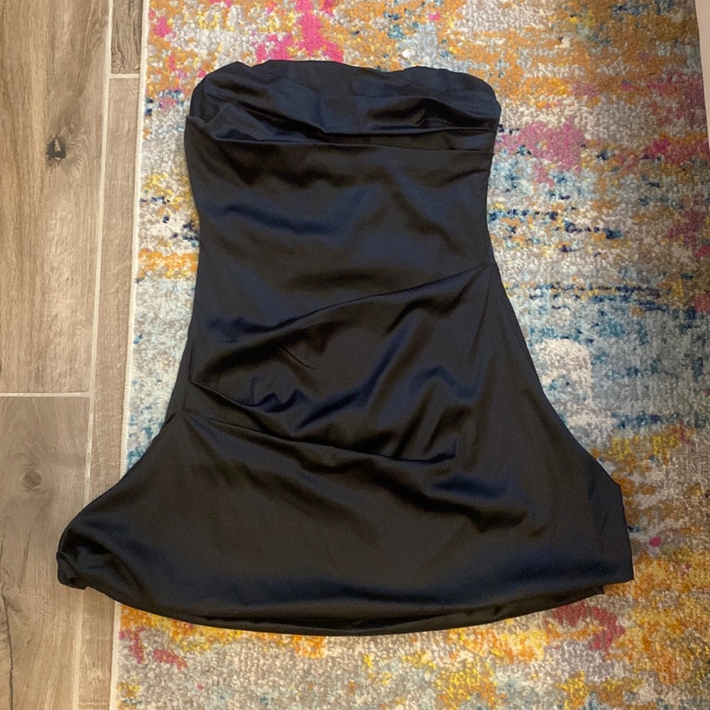 Womens dress size small. Worn once